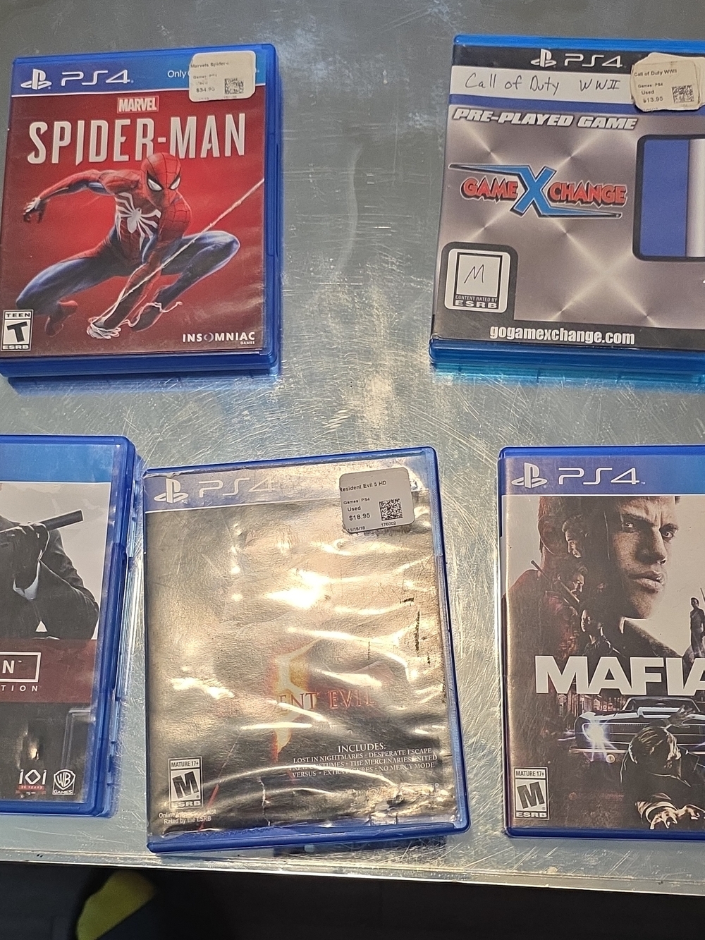 Ps4 1TB Console Bundle With 2 Controllers And 14 Games - Picture 5 of 6